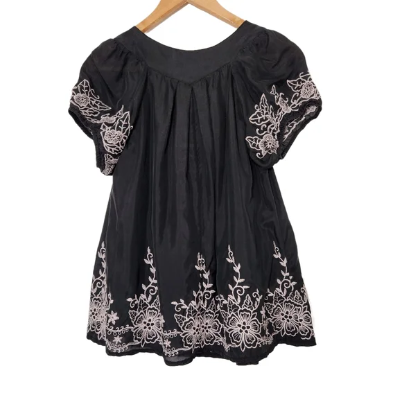 Anthropologie Hazel Embroidered Jeweled Black Top (S) - Picture 2 of 5